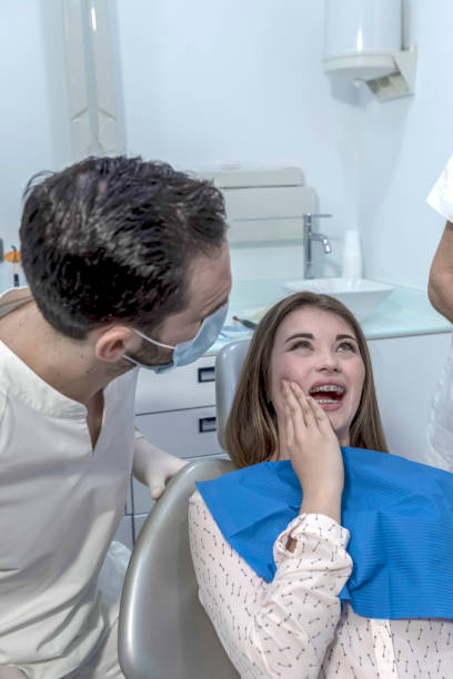 Best Dentist for Tooth Abscess  in Hokes Bluff, AL
